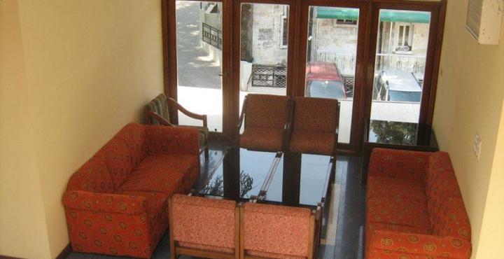 Treebo Trend Mussoorie Club Hotel Dehradun Exterior photo